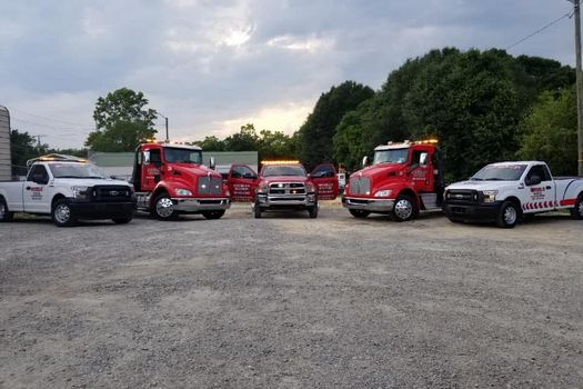 Semi Truck Towing-in-Saint Pauls-North Carolina